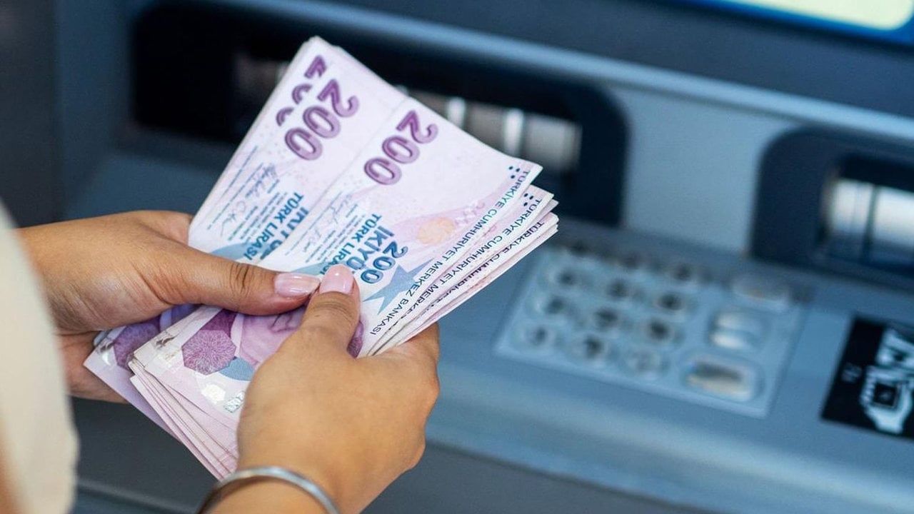Foto - Bankalardan uyarı üstüne uyarı yapıldı: ATM’de bunu yapanın parasına bloke konulacak