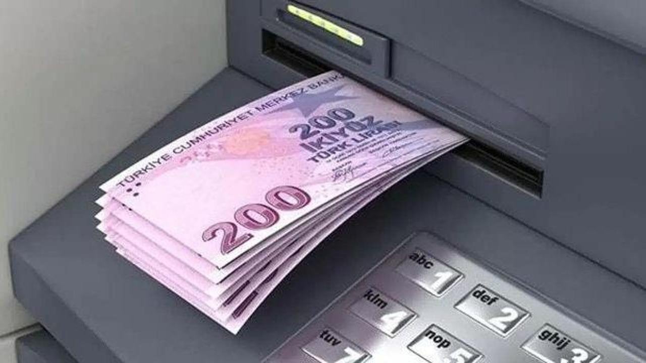 Foto - Bankalardan uyarı üstüne uyarı yapıldı: ATM’de bunu yapanın parasına bloke konulacak