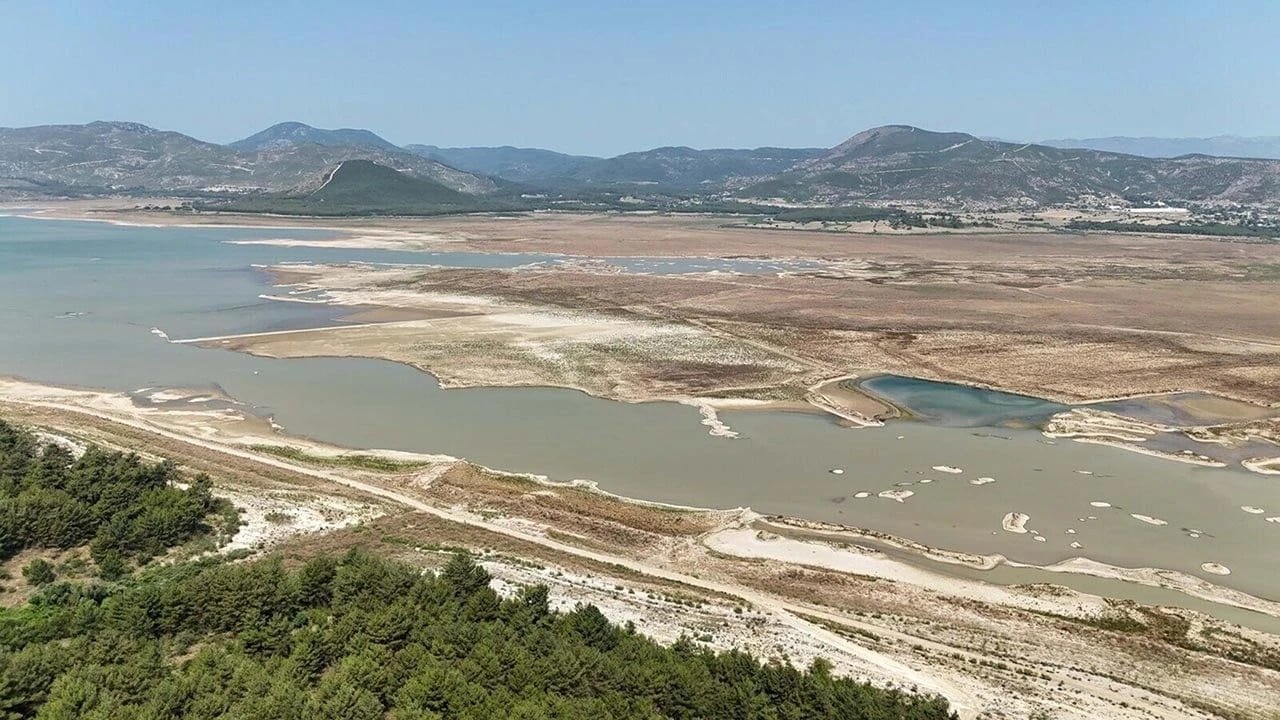 Foto - Barajlar boşaldı, kesintiler her gün uygulanacak Çöpü çok suyu yok