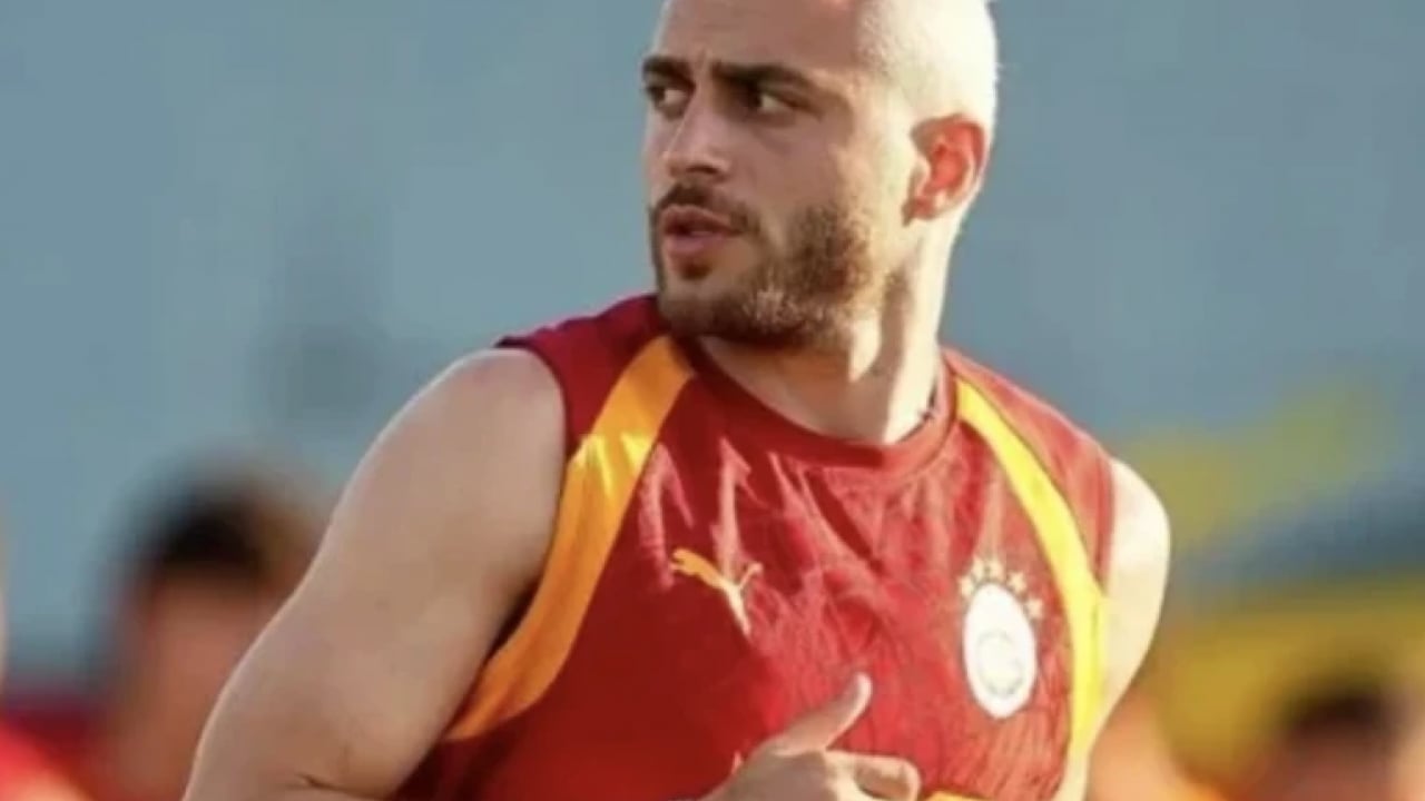 Foto - Barış Alper'in yaptığı olay oldu! Sosyal medya ikiye bölündü!