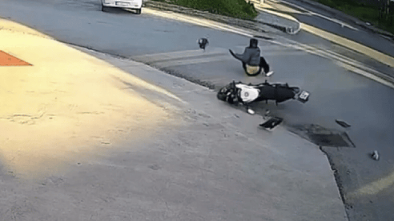 Foto - Bartın'da feci kaza: Motosiklet sürücüsü ağır yaralı