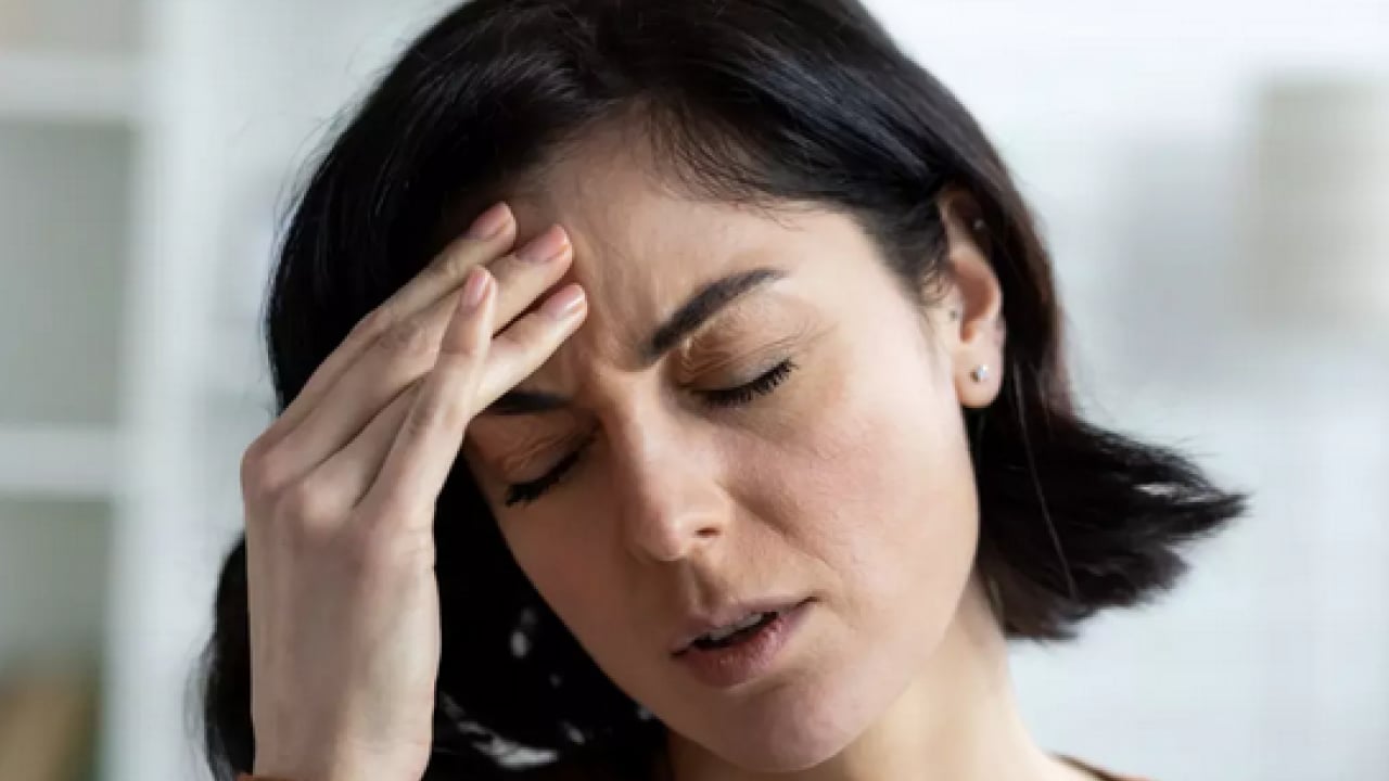 Foto - Baş ağrınızı sarsacak detaylara dikkat! Büyük sorunlara yol açacak ama peki tümöre yol açar mı?