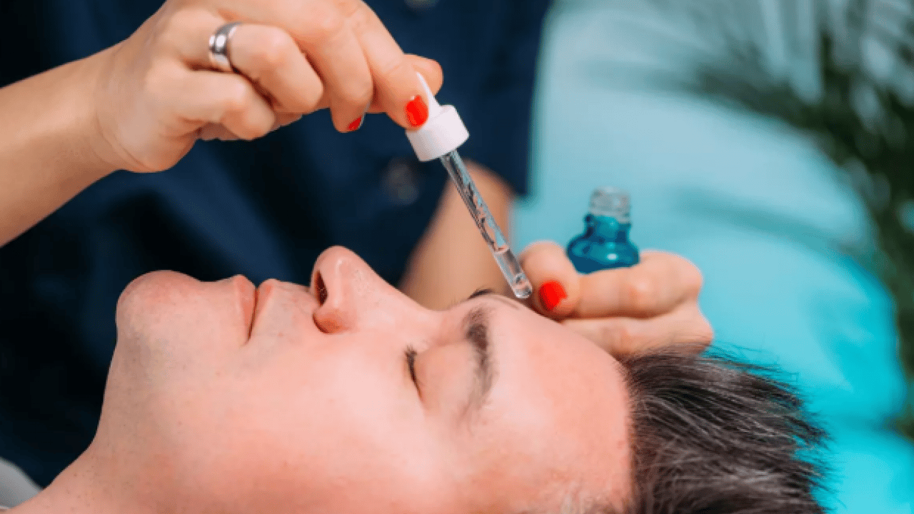 Foto - İbn-i Sina'dan ağrıyı bıçak gibi kesen tarif: Başınıza bir damla dökün yeter!