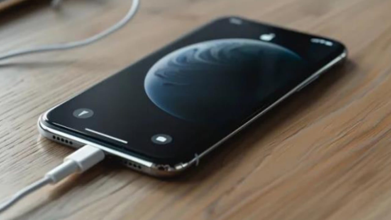 Foto - Başınıza dert alabilirsiniz! Gece telefonu şarjda bırakanlar dikkat