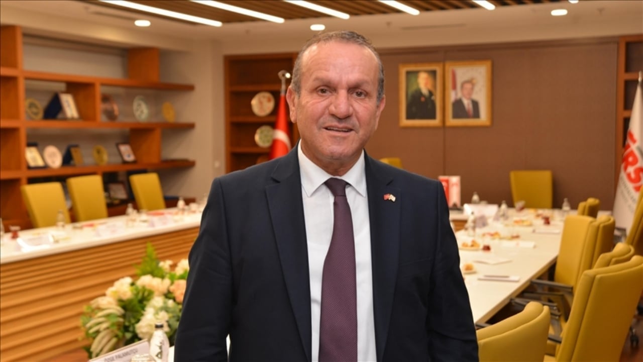 Foto - "Başka ülkeleri istemiyoruz" diyerek ilan ettiler: Türklere "Evinizi bizden alın" çağrısı