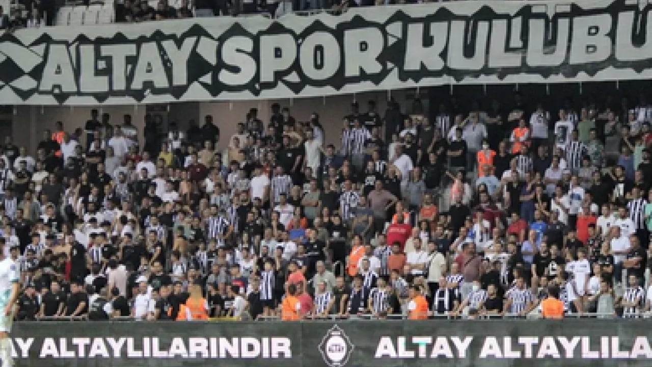 Foto - Başkan bulunamıyor, ihtarlar üst üste... Tarihi kulüp Altay'da durum içler acısı