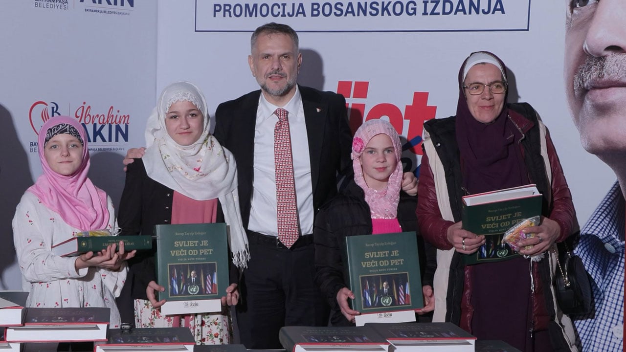 Başkan Erdoğan kaleme aldı: Dünyaya ayar veren eser dalga dalga yayılıyor