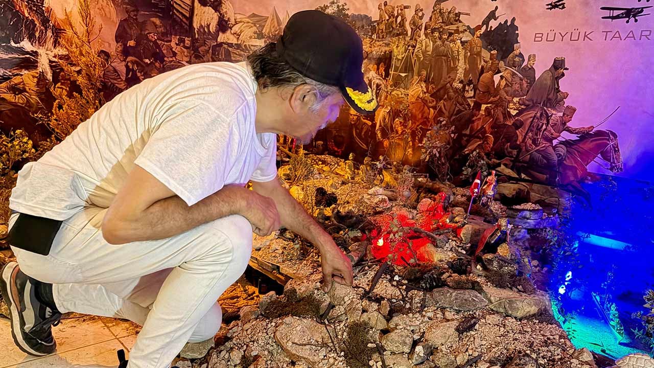 Foto - Başkan Erdoğan’ın vizyonundan etkilendi! Türkiye’de benzersiz askeri müze
