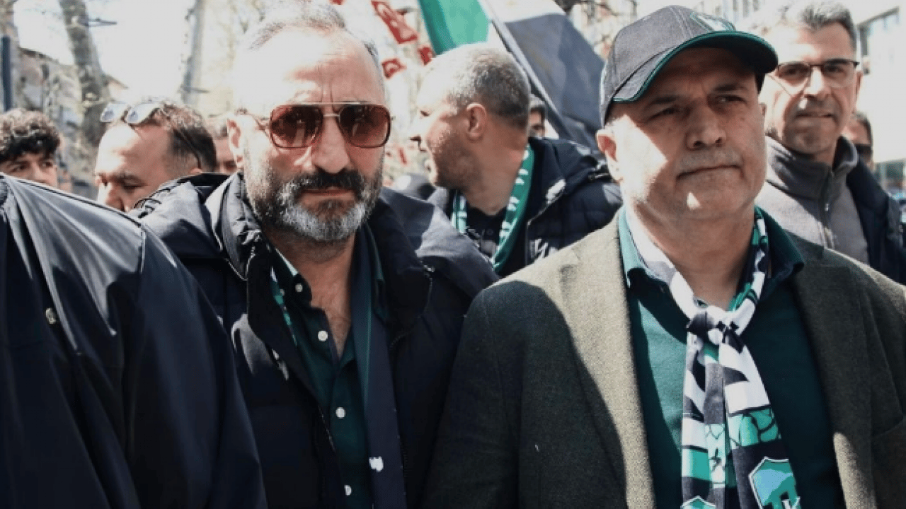 Foto - Başkan ipleri gerdikçe gerdi! 'Yenilgiyi hazmedemediler onurumuza dil uzattılar'