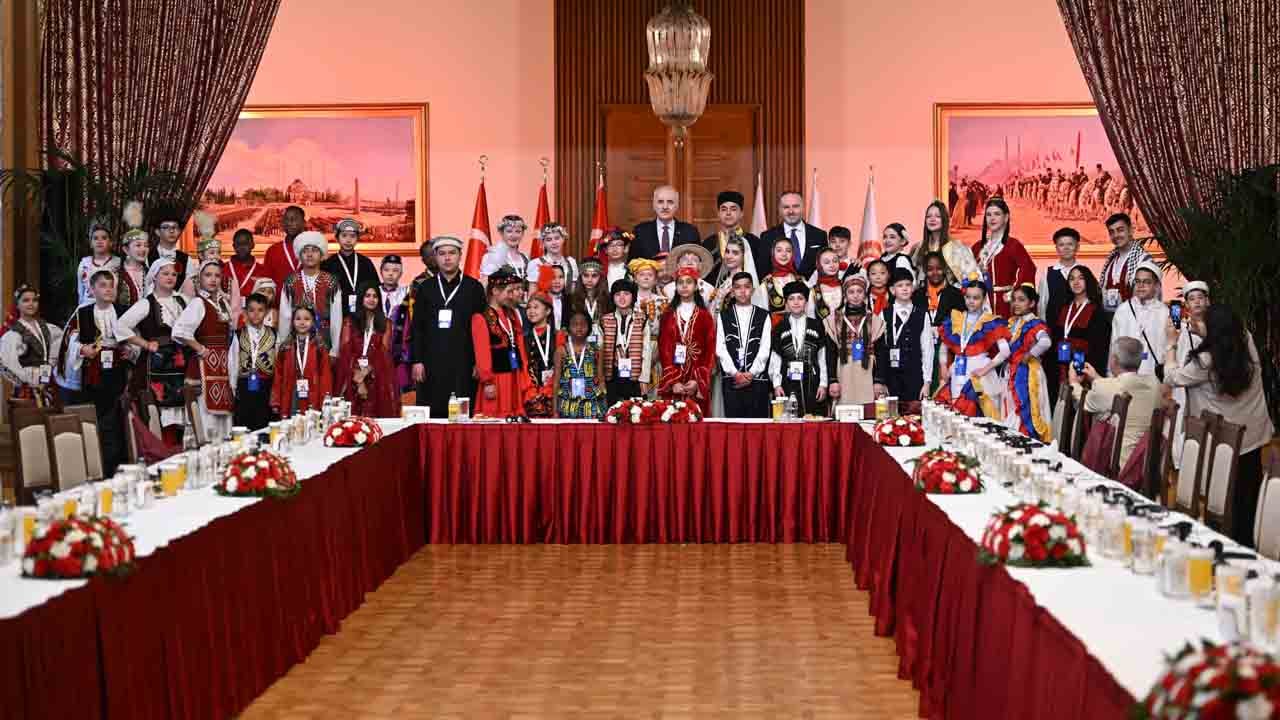 Foto - Başkan Kurtulmuş çocukları ağırladı: TBMM’de renkli görüntüler