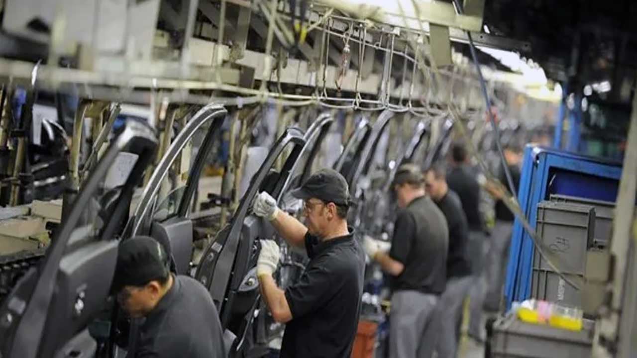 Foto - Batılı yöneticilerin ağzı açık kaldı! Fabrikaları görünce acı gerçekle karşılaştılar