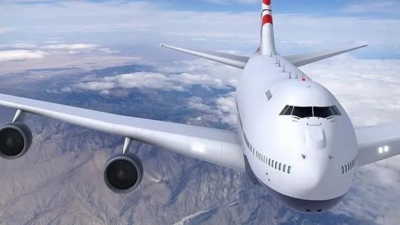 Foto - Batman uçağında bomba paniği! Polisler müdahale etti!