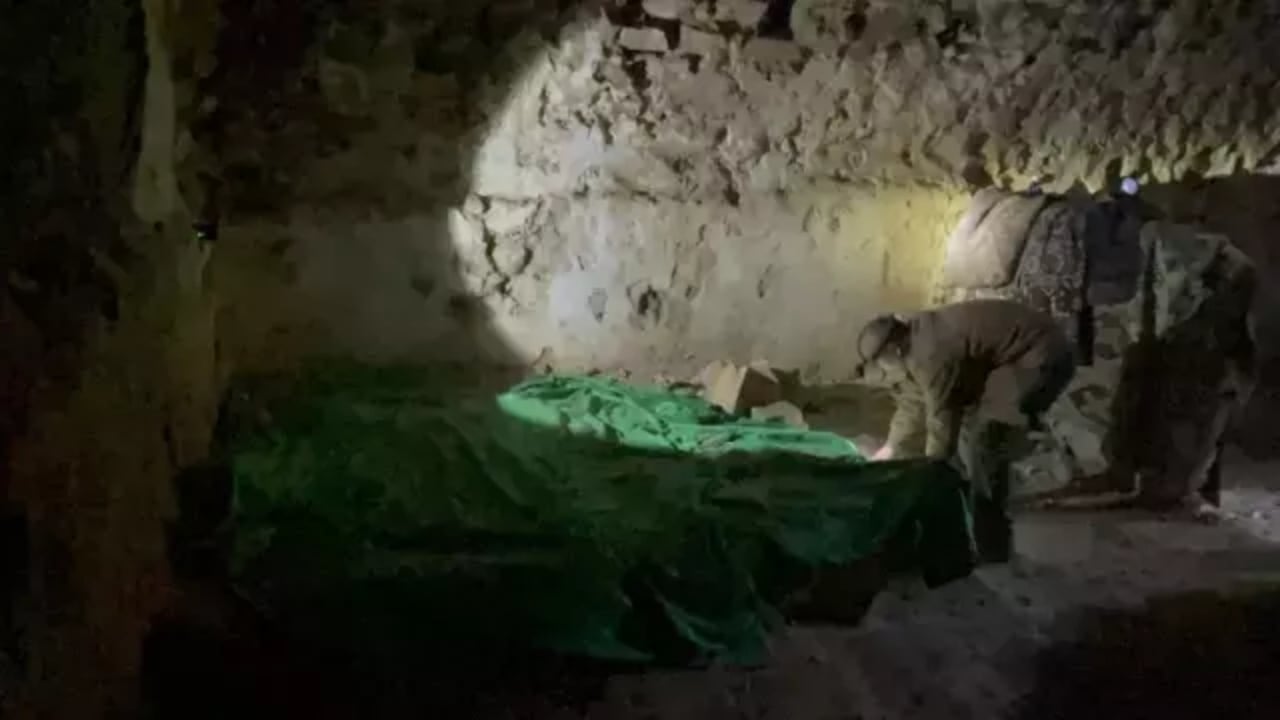 Foto - Batman’da yeraltından gizemli cami çıktı! Mezar ve küpler uzmanları şoke etti