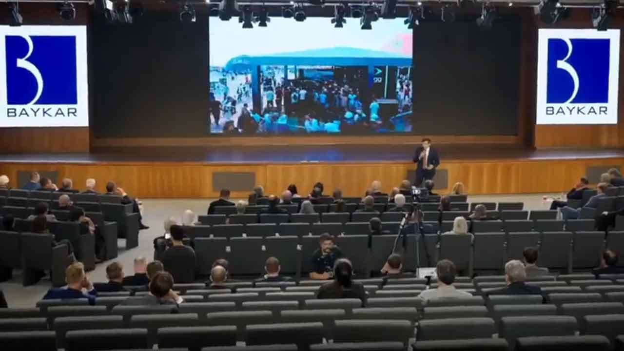 Foto - Baykar'a ses getirecek ziyaret: Gördükleri manzara karşısında neye uğradıklarını şaşırdılar