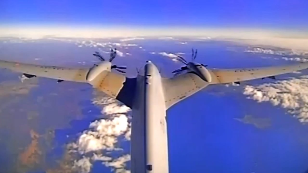 Foto - Bayraktar AKINCI’dan yerli mühimmatla nokta atışı: Hedefleri başarıyla imha etti