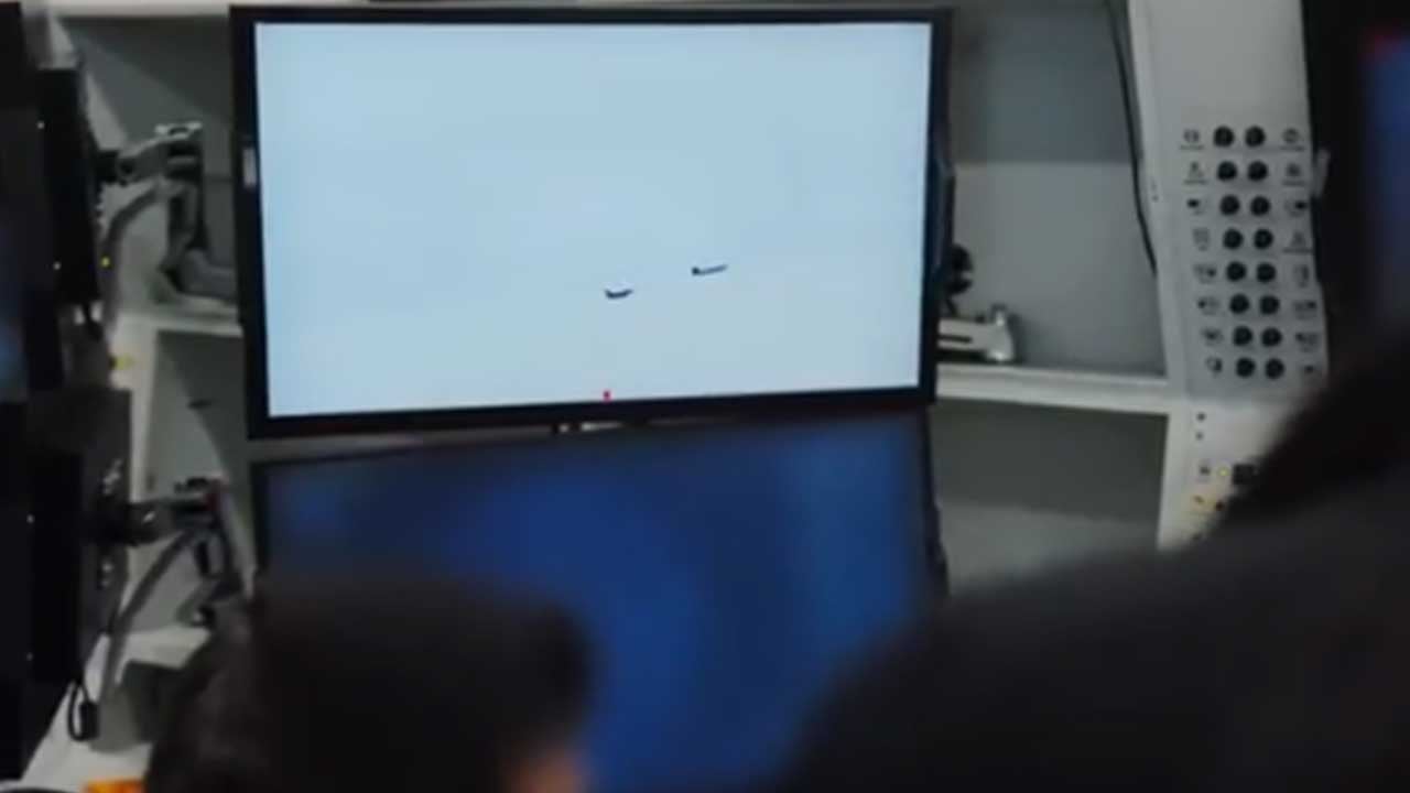 Foto - Bayraktar Kızılelma'nın F-16'yı vurması ülkeyi ayağa kaldırdı: Hemen F-35 almalıyız hemen