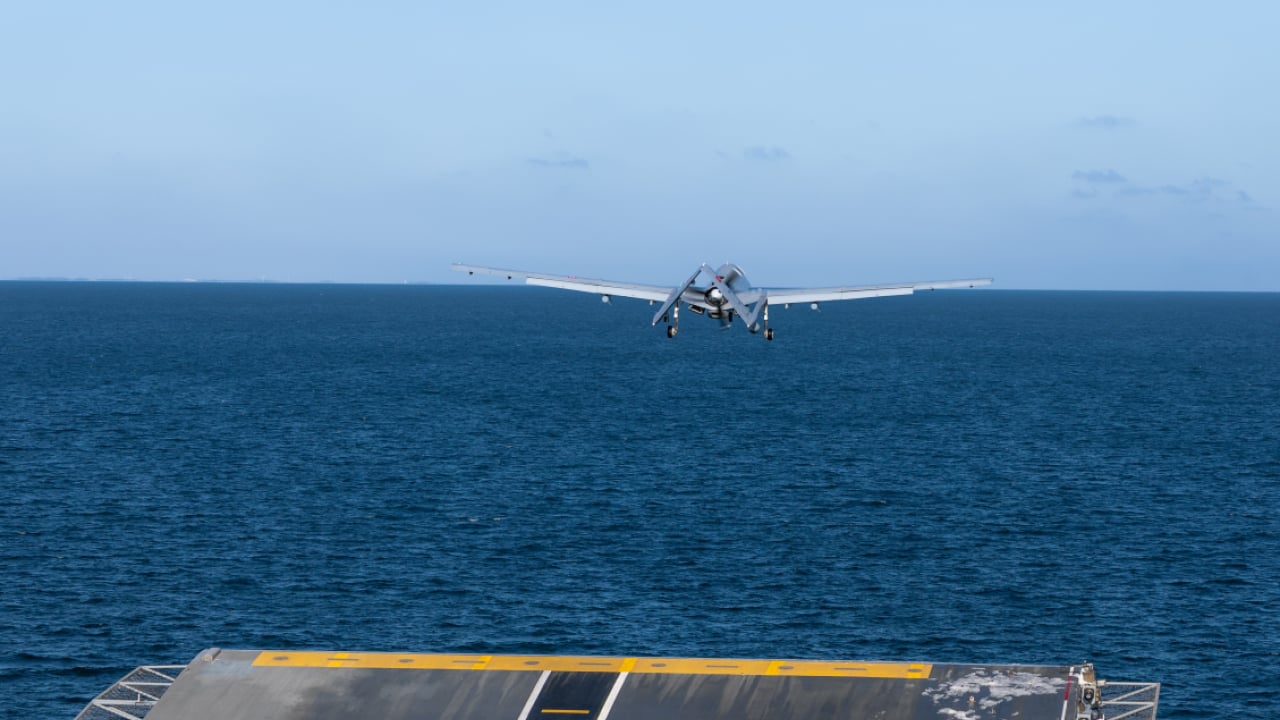 Foto - Bayraktar TB3’ten NATO’da tarihi gövde gösterisi: TCG Anadolu’dan kalktı, hedefleri tek tek imha etti