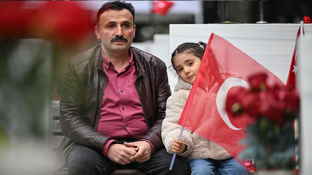 Foto - Bayram arifesinde kahraman şehitlerimiz unutulmadı