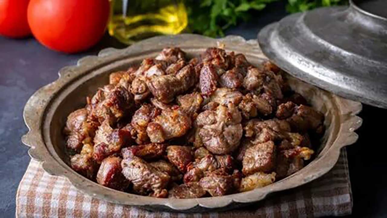 Bayram sabahı sofradaki gizli katile dikkat! Aç karna yerseniz kalp krizini tetikliyor!