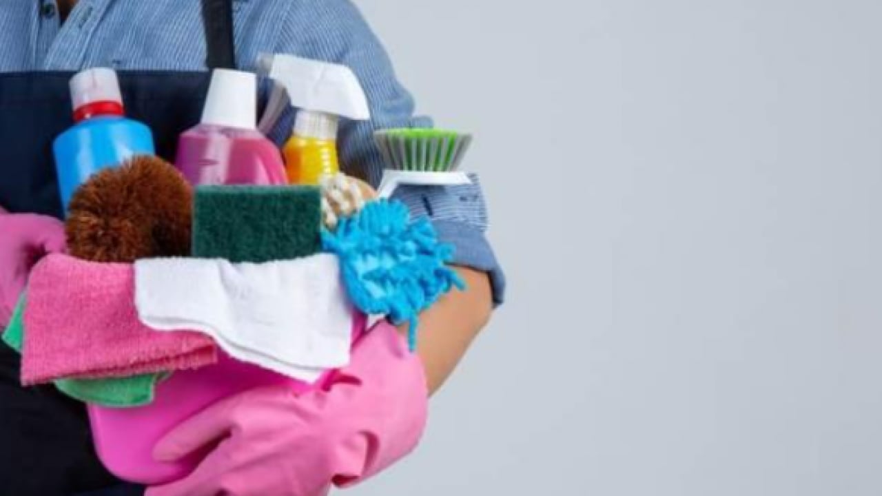 Bayram temizliği yapanlar dikkat! İşte parkelerinizi parlatacak doğal karışım
