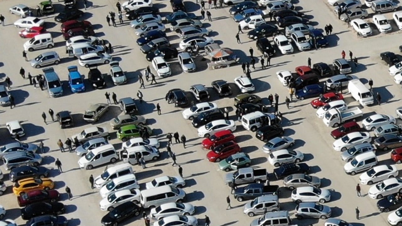 Foto - Bayram yaklaştı, ikinci el araç pazarı hareketlendi