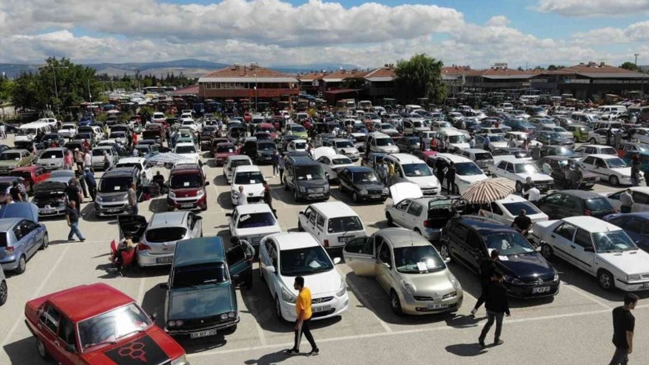 Foto - Bayram yaklaştı, ikinci el araç pazarı hareketlendi