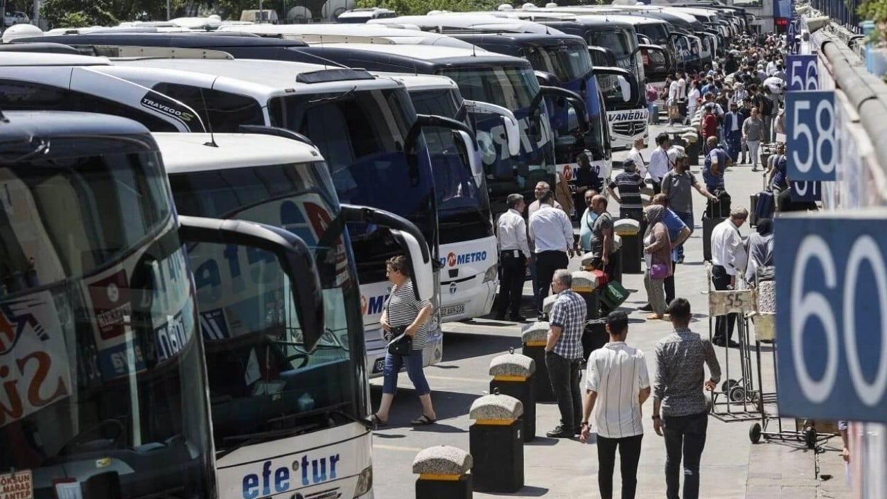 Foto - Bayram yaklaştı! İstanbul'da otobüs biletlerinin yüzde 90'ı tükendi