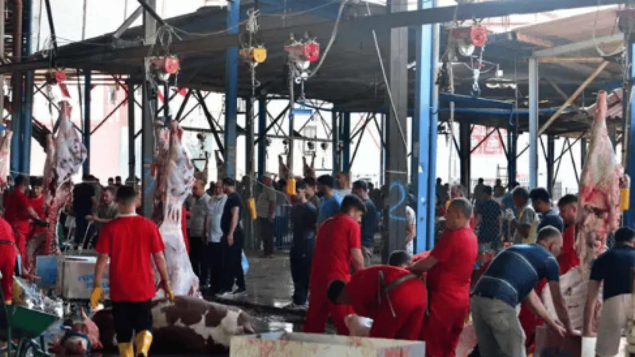 Foto - Bayramda denetim sıkılaşıyor: Sokakta kurban kesenler yandı! İhlale binlerce lira ceza kesilecek