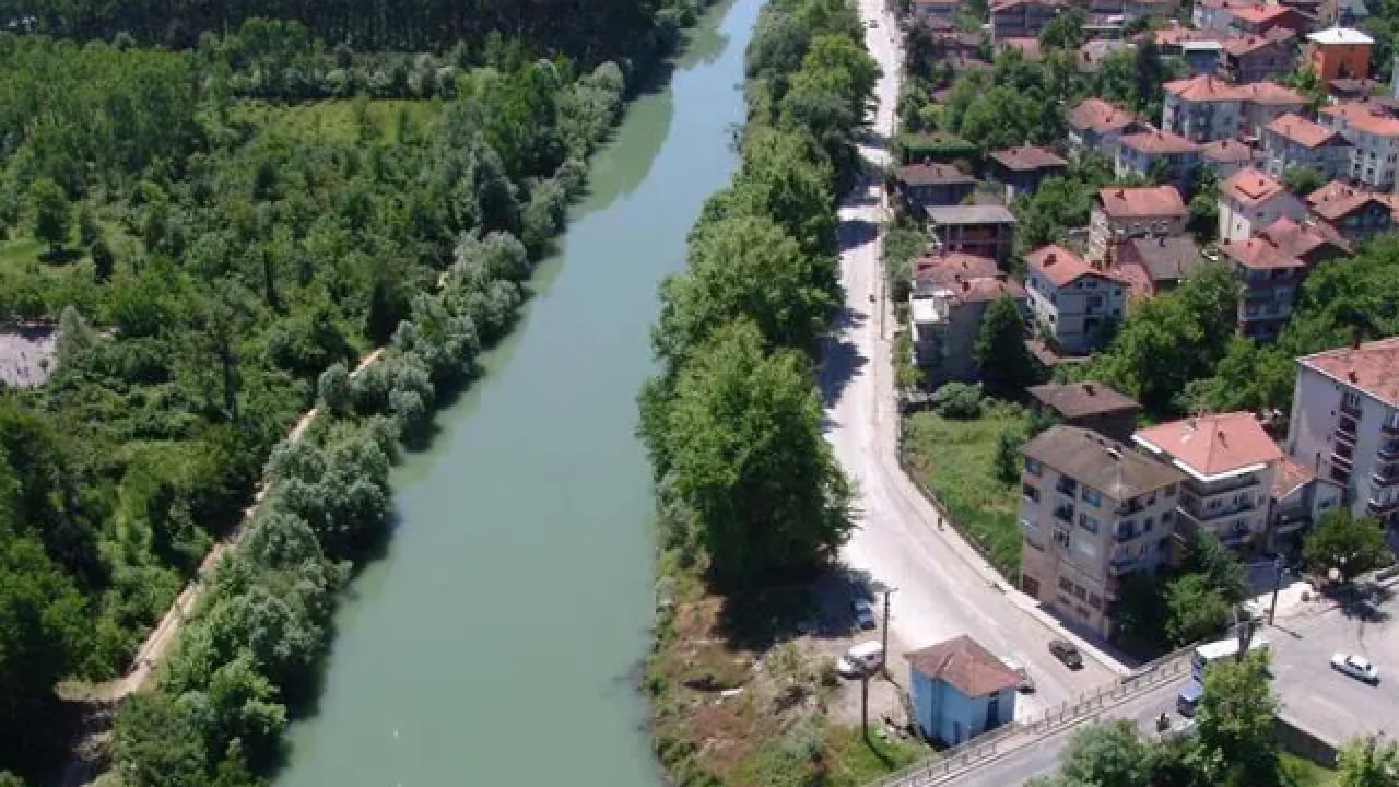 Foto - Bayramda resmen akın ettiler: Nüfus 30 kat yükseldi!