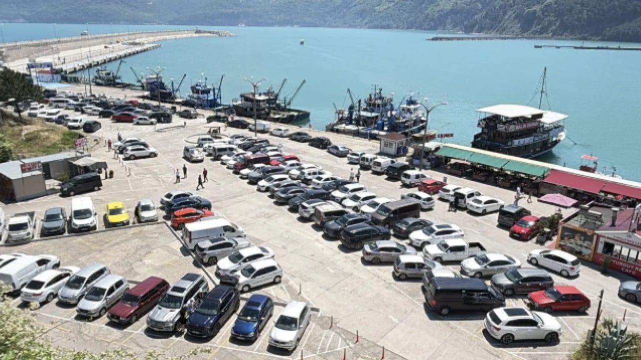 Foto - Bayramda resmen akın ettiler: Nüfus 30 kat yükseldi!