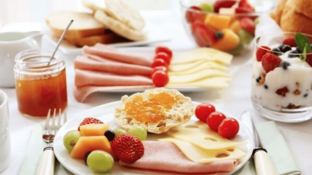 Foto - Bayramı daha rahat geçirmek için 5 öneri! Porsiyonları küçültün yoksa...