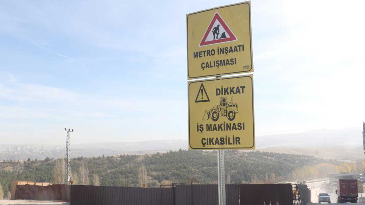 Foto - Beceriksizlikte Ekrem İmamoğlu'nu aratmıyor! Mansur Yavaş'ın temelini attığı Mamak metrosu ortada kaldı