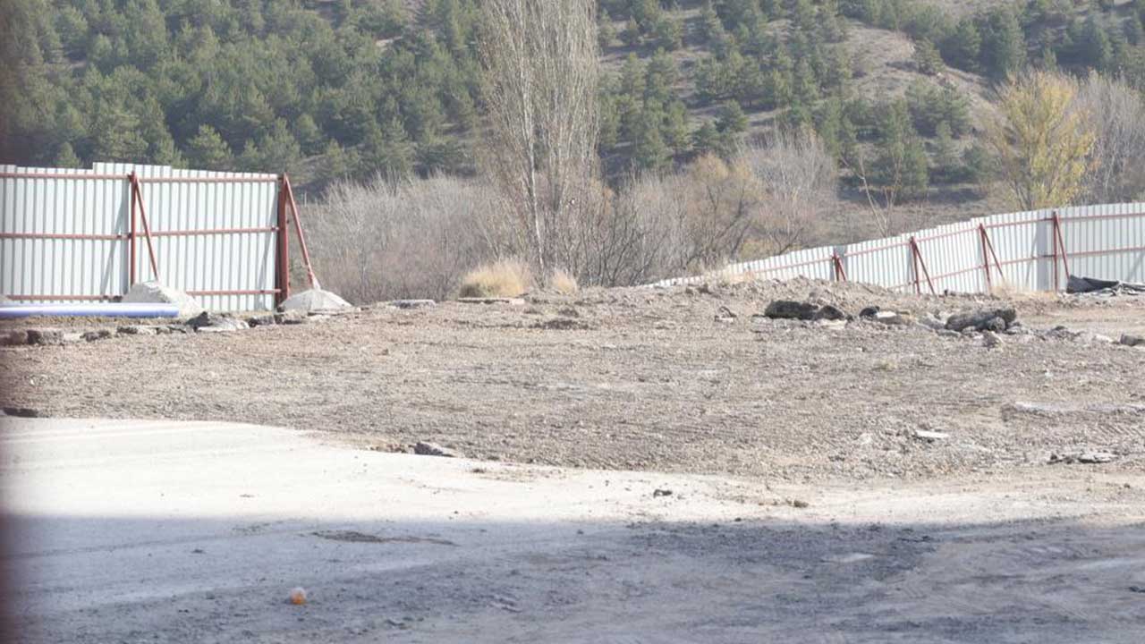 Foto - Beceriksizlikte Ekrem İmamoğlu'nu aratmıyor! Mansur Yavaş'ın temelini attığı Mamak metrosu ortada kaldı