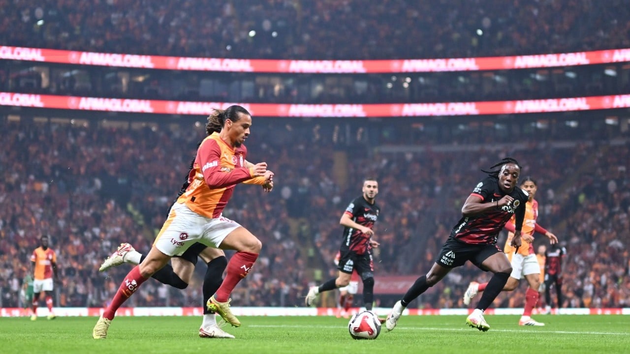 Foto - Beklenen açıklamayı yapacaklar mı? Galatasaray niye revire döndü!