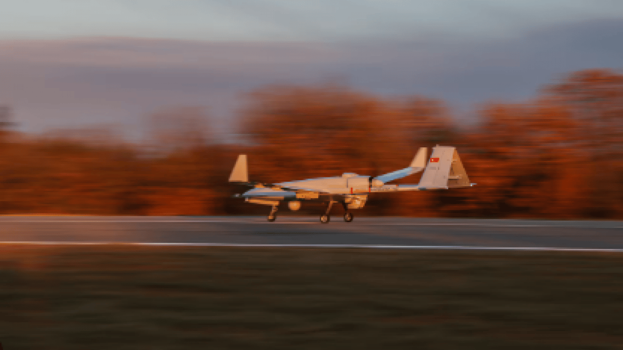 Foto - Belalarını arıyorlar! Türkiye'ye 'kardeşimiz' diyen Arap ülkesinden Türk İHA'larını ortadan kaldırma planı