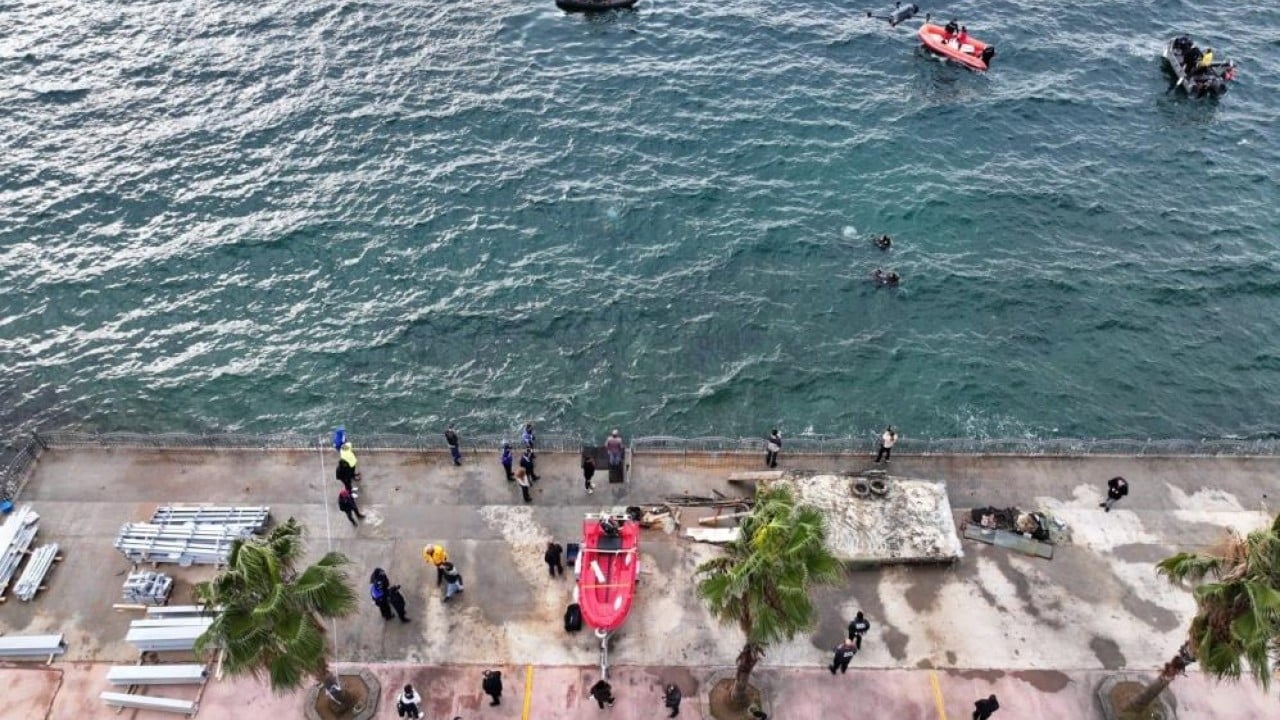 Foto - Belediye başkanı dalış yaptı, su altından müjdeyle çıktı