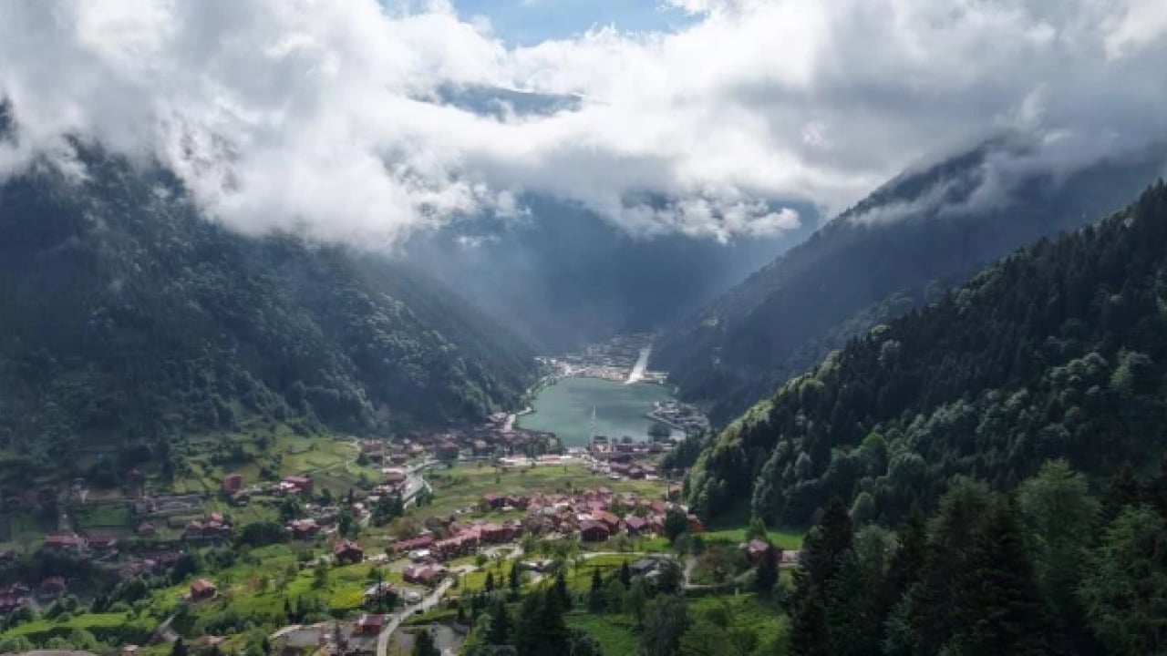 Foto - Belediye Başkanı Uzungöl’le ilgili acı gerçeği duyurdu! "Bunu artık kabul etmemiz gerekiyor