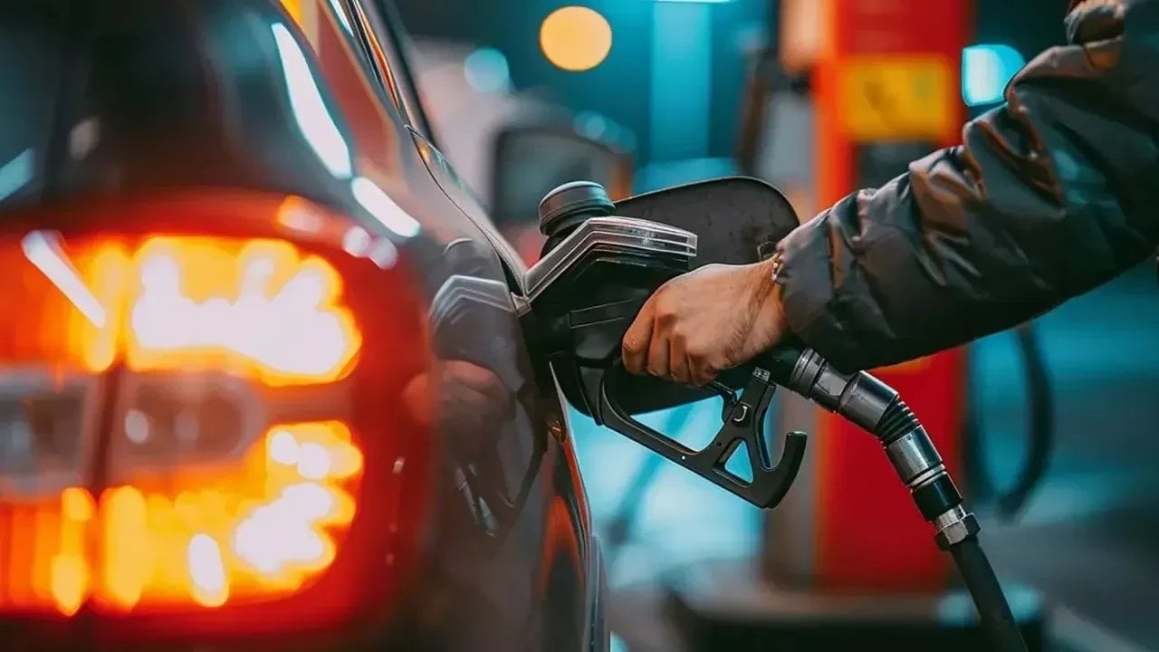 Foto - Benzinde kritik 135 TL detayı! Okkalı zamlar sonrası 1 Ekim alarmı