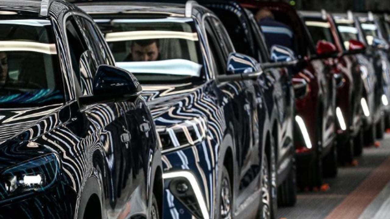 Foto - Benzini adeta kokluyor: İşte en az yakan otomobiller!