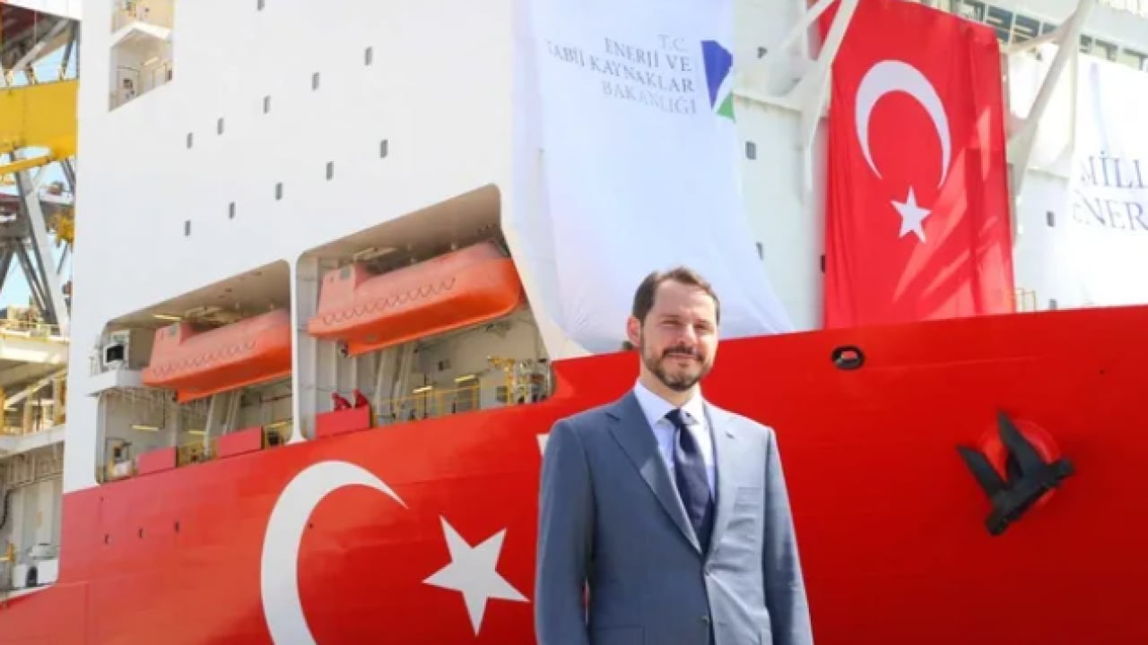 Foto - Berat Albayrak 15 Temmuz gecesini anlattı: 'Doğu Akdeniz’de ne işimiz var' diyen askerler darbeci çıktı