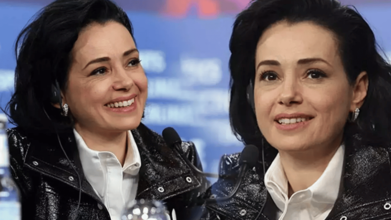 Berlin'de Türkiye çıkışı olay olmuştu: Özgü Namal'dan ilk açıklama geldi!