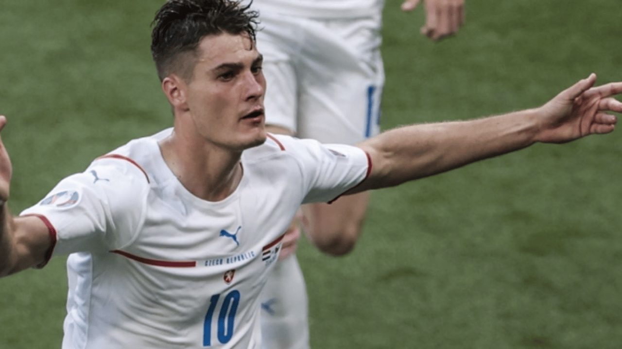 Beşiktaş kafayı fena halde taktı... Leverkusen Patrik Schick'te geri adım atmıyor