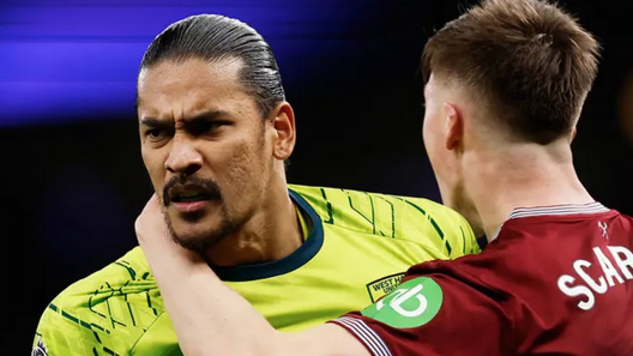 Beşiktaş, Mert Günok'un yerine kaleye flaş bir transfer yapıyor! Rakipleri deliye dönecek...