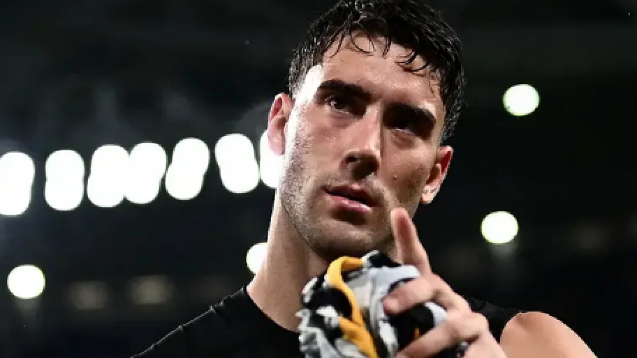 Foto - Beşiktaş pusuya yattı ve sabırla bekliyor... Dusan Vlahovic'in alnına Beşiktaş yazılmış bir kere!