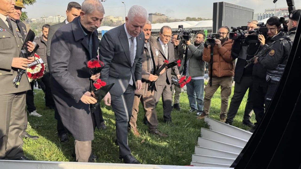 Foto - Beşiktaş şehitleri dualarla anıldı