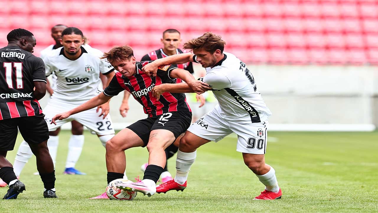 Foto - Beşiktaş Slovakya'da kayıp! Kartal hazırlık maçında Trnava'ya boyun eğdi!