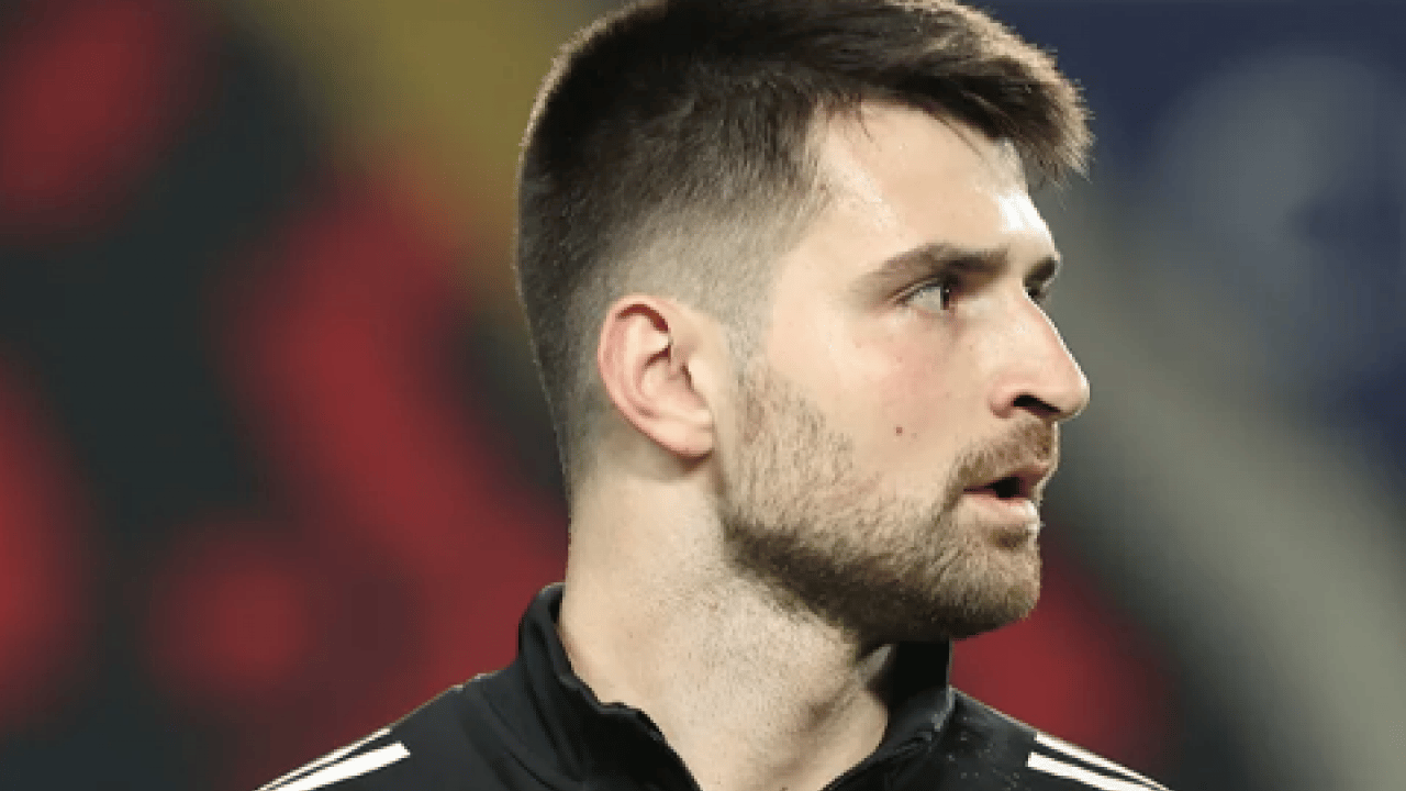 Beşiktaş'ta beklenmedik Ersin Destanoğlu gelişmesi! Serdal Adalı'nın yapacağı hamle ortaya çıktı