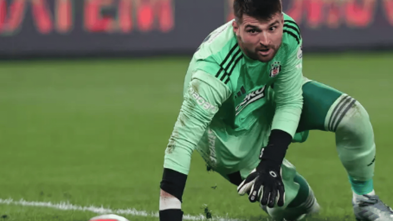 Foto - Beşiktaş'ta beklenmedik Ersin Destanoğlu gelişmesi! Serdal Adalı'nın yapacağı hamle ortaya çıktı