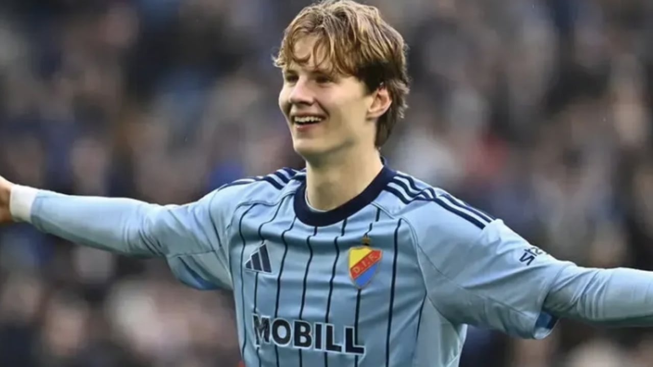 Beşiktaş'ın gözü genç Danimarkalı golcüde: Peki 2025'i nasıl geçirdi?