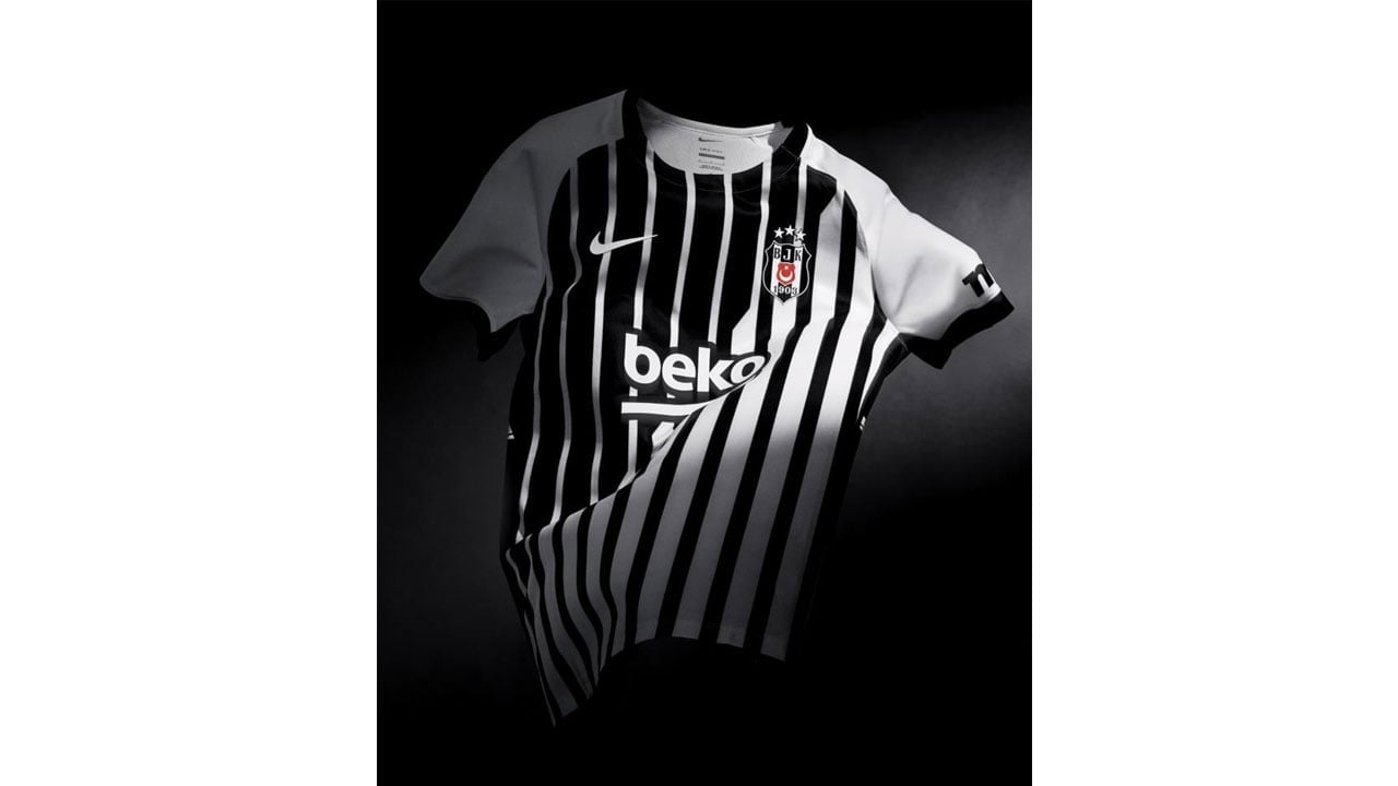 Foto - Beşiktaş’ın yeni sezon formaları tanıtıldı